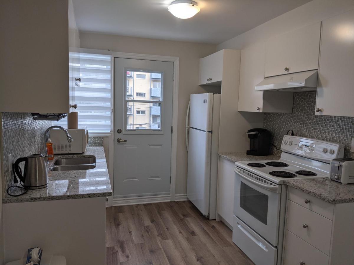 3 Bdr Appartement,wifi,netflix Free Parking * Montréal